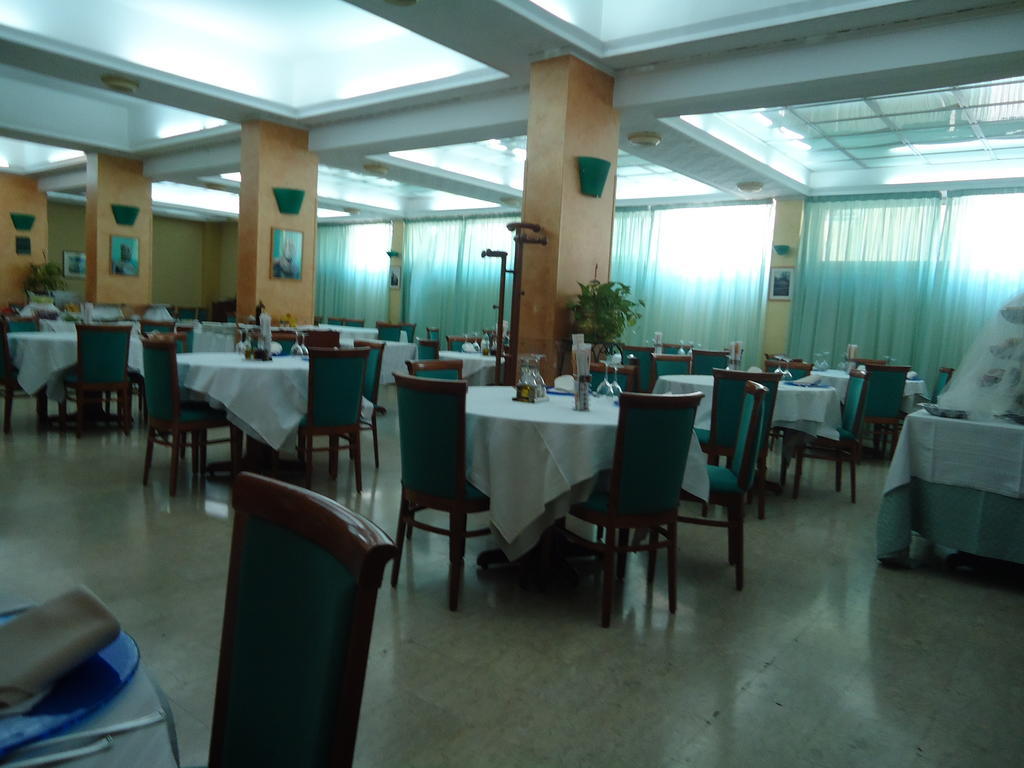 Hotel Ristorante Mommo Polistena Exterior foto